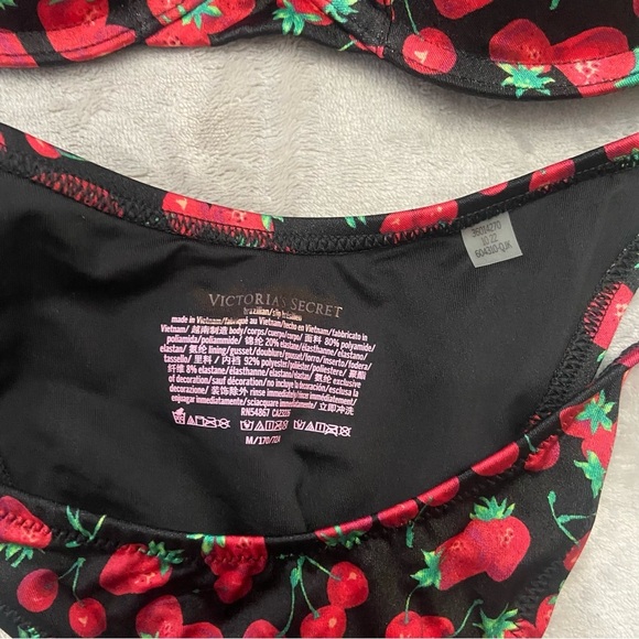 New! Victoria’s Secret strawberry Bombshell Brazilian Bikini SET 4722 - Picture 5 of 10